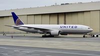 N780UA @ KSFO - SFO 2016 - by Clayton Eddy