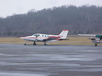 N10FS @ HAO - Cessna 401