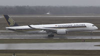 9V-SMI @ KIAH - Airbus A350-900 - by Phil Hyde