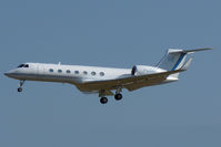 I-LUXO @ LEBL - Landing - by micka2b