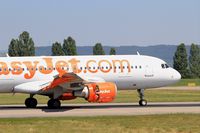 HB-JZX @ LFSB - Airbus A320-214, Reverse thrust landing rwy 15, Bâle-Mulhouse-Fribourg airport (LFSB-BSL) - by Yves-Q