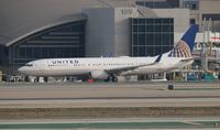 N28457 @ LAX - United - by Florida Metal