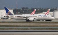 N35953 @ LAX - United - by Florida Metal