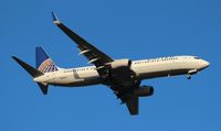N36469 @ MCO - United - by Florida Metal