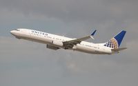 N37474 @ LAX - United - by Florida Metal