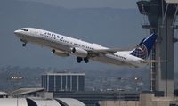 N38424 @ LAX - United - by Florida Metal