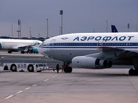 CCCP-86066 @ LFPG - Aeroflot departure to Moscow (Stored 2006 Vaso) - by Jean Goubet-FRENCHSKY