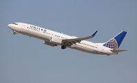 N78438 @ LAX - United - by Florida Metal