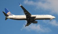 N78448 @ MCO - United - by Florida Metal