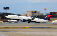 N807DN @ KATL - Takeoff Atlanta