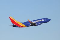 N559WN @ KLAS - Boeing 737-700 - by Mark Pasqualino