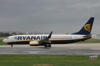 EI-EBN @ LMML - B737-800 EI-EBN Ryanair - by Raymond Zammit