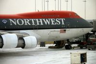 N627US @ KORD - Northwest Airlines (canx 7/16/08 b/u on 10/08) - by Jean Goubet-FRENCHSKY