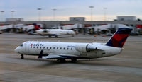 N872AS @ KATL - Taxi Atlanta - by Ronald Barker