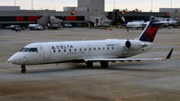 N881AS @ KATL - Taxi Atlanta - by Ronald Barker