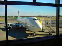 JA8904 @ KLAS - Japan Airlines Boeing 747-446(D); Las Vegas Mc Carran International Airport (2003) - by miro susta
