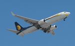 VT-JBH @ OMDB - Long finals - by Keith Sowter