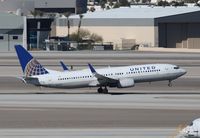 N24211 @ KLAS - Boeing 737-800