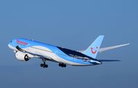 G-TUII @ EGCC - At Manchester - by Guitarist