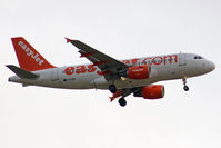 G-EZDI @ LFPG - Landing - by micka2b