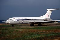 XV109 @ LFBD - RAF to runway 05 and take off to RAF Brize Norton (broken up 2010) - by Jean Goubet-FRENCHSKY