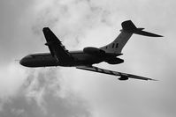XV104 @ LFBD - After stop BA106, RAF take runway 23 to RAF Brize Norton (withdrawn from use) - by Jean Goubet-FRENCHSKY