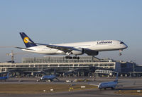 D-AIXA @ EDDS - D-AIXA in Stuttgart - by Heinispotter