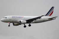 F-GRHG @ LFPO - Landing - by micka2b