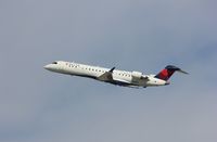 N625CA @ KONT - CL-600-2C10