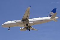 N487UA @ KBOI - Final approach to RWY 28R. - by Gerald Howard