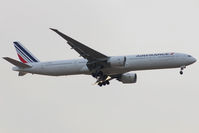 F-GZNI @ LFPG - Landing - by micka2b