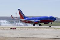 N233LV @ KBOI - Landing RWY 28R. - by Gerald Howard