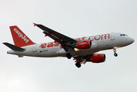 G-EZFM @ LFPG - Landing - by micka2b