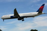 N834MH @ EGLL - Delta B764 landing - by FerryPNL