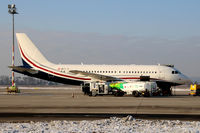 OE-LJG @ LOWG - MJet A319CJ