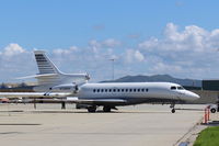N728GH @ CMA - 1986 Dassault-Breguet FALCON (MYSTERE) 900, three Garrett AiResearch TFE731-5AR-1C Turbofans 4,500 lbst each, economical cruise Mach 0.75 - by Doug Robertson