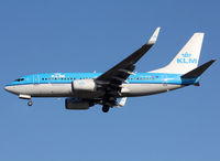 PH-BGR @ LEBL - Landing rwy 25R - by Shunn311