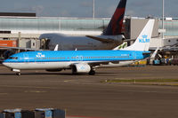 PH-BXT @ EHAM -  - by Tomas Milosch