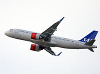 LN-RGO @ CPH - Copenhagen 2.3.2017 - by leo larsen