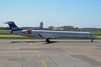 OY-KFI photo, click to enlarge