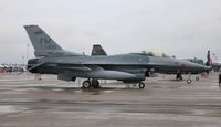 88-0405 @ MCF - F-16C