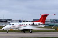 D-CFMI @ EGCC - At Manchester - by Guitarist