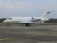N988JC @ EDDK - Bombardier CL-600-2B16 - Challenger 605 - Johnson Controls Properties - 5942 - N988JC - 11.03.2016 - CGN - by Ralf Winter