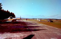 G-BCBJ - Towing at Dallachy, Highland GC, April 1990 - by Steve Young