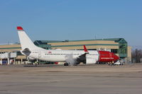 LN-NGX @ KRFD - Boeing 737-800 - by Mark Pasqualino