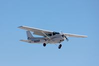 N9292H @ KRFD - Cessna 172M