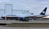 N745AM @ KRFD - Boeing 777-200 - by Mark Pasqualino