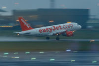 G-EZBG @ EGAA - G-EZBG departing EGAA BFS RWY 25