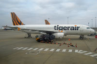 VH-VNF @ YMML - At Melbourne - by Micha Lueck