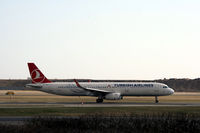 TC-JSK @ EKCH - TC-JSK departing rw 22R - by Erik Oxtorp
